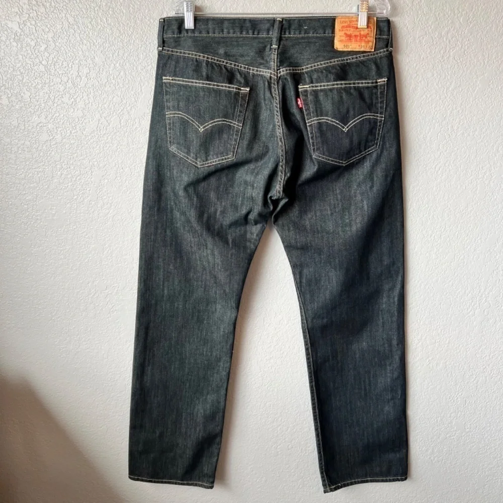 *FIRM PRICE* 501’s 36X32 button fly traditional 5 pocket jeans